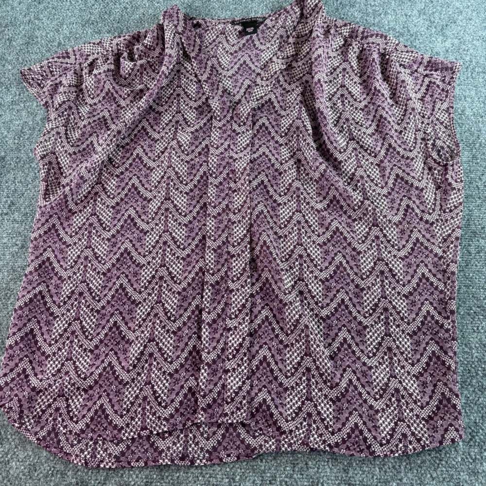 Victoria's‎ Secret Blouse Womens M Purple Chevron Zigzag V-Neck Short Sleeve Top